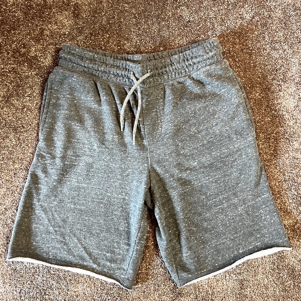 boys large 14-16H terry shorts grey excellent condition,